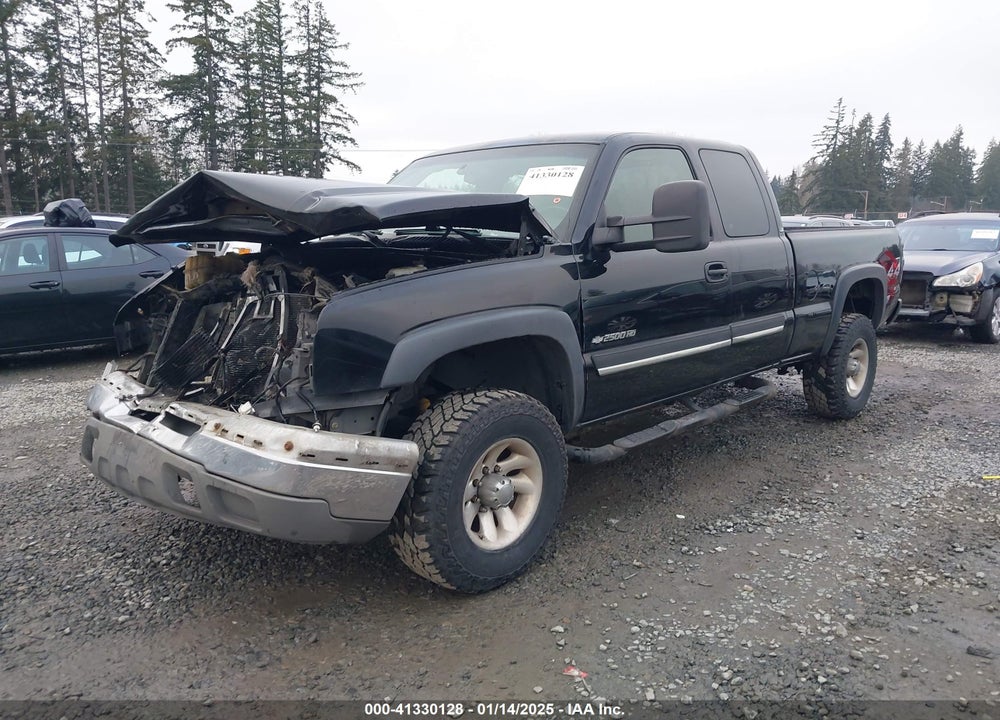 2004 CHEVROLET SILVERADO 2500HD LS VIN: 1GCHK29UX4E101795