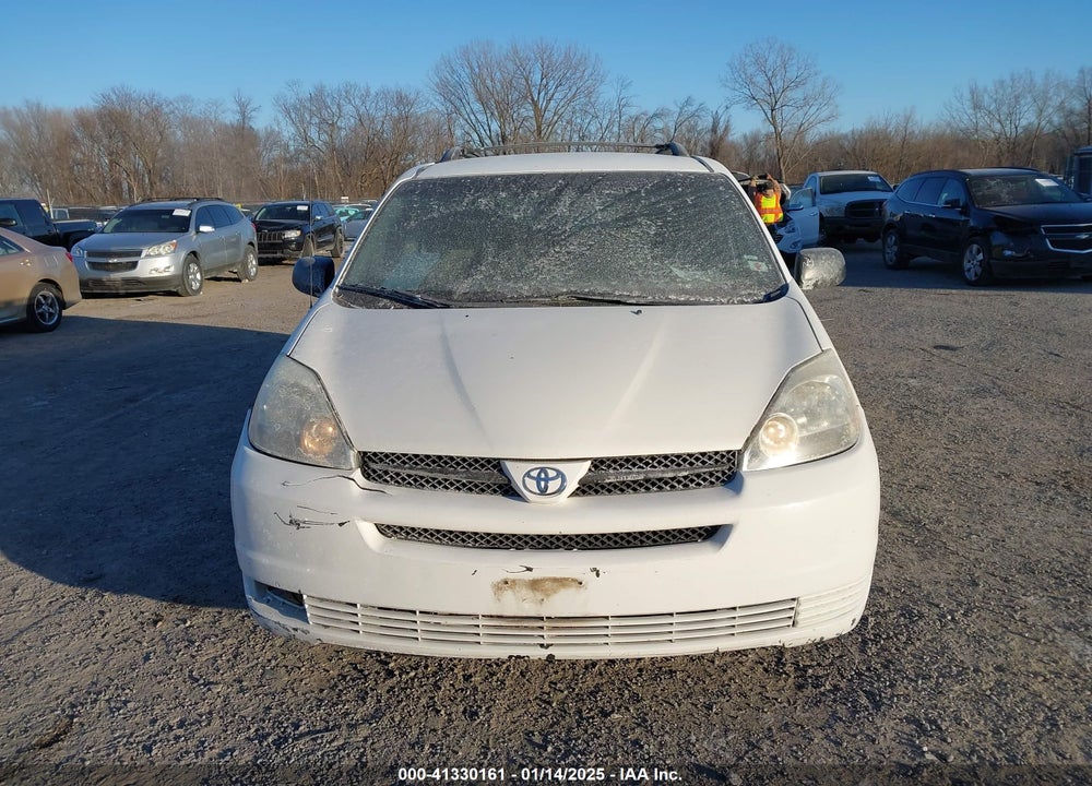 2004 TOYOTA SIENNA LE VIN: 5TDZA23C54S152364