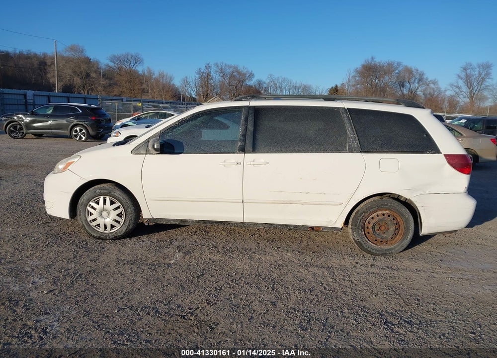 2004 TOYOTA SIENNA LE VIN: 5TDZA23C54S152364