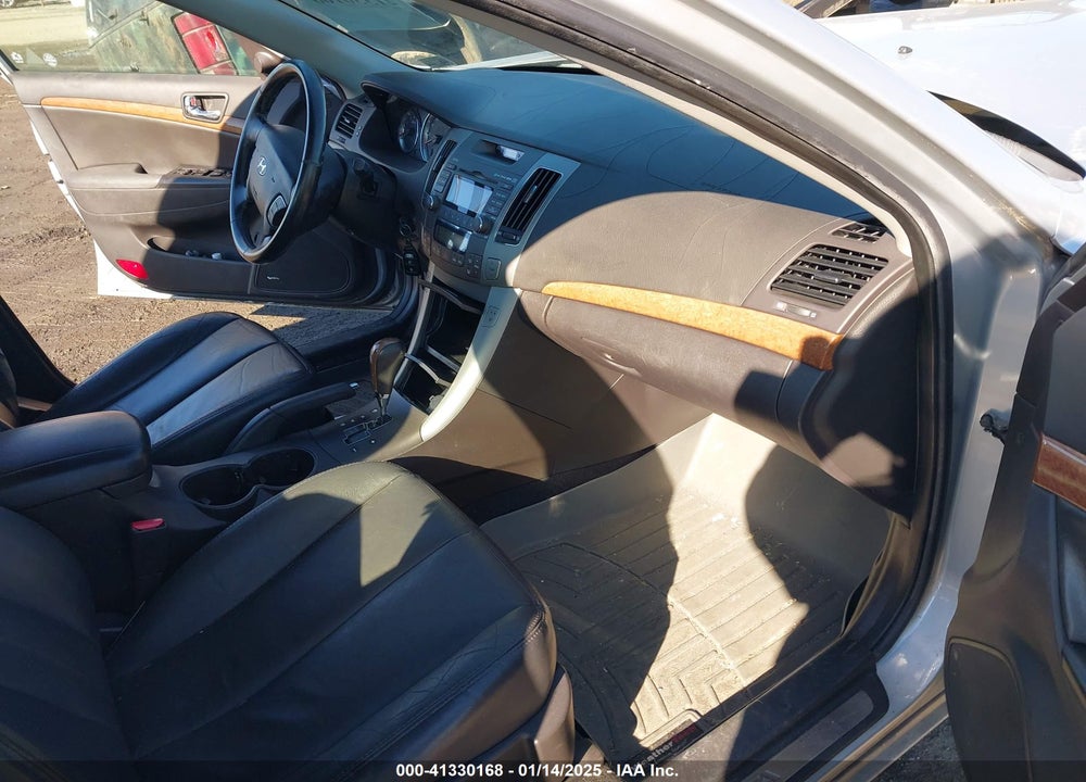 2010 HYUNDAI SONATA LIMITED VIN: 5NPEU4AC0AH629367