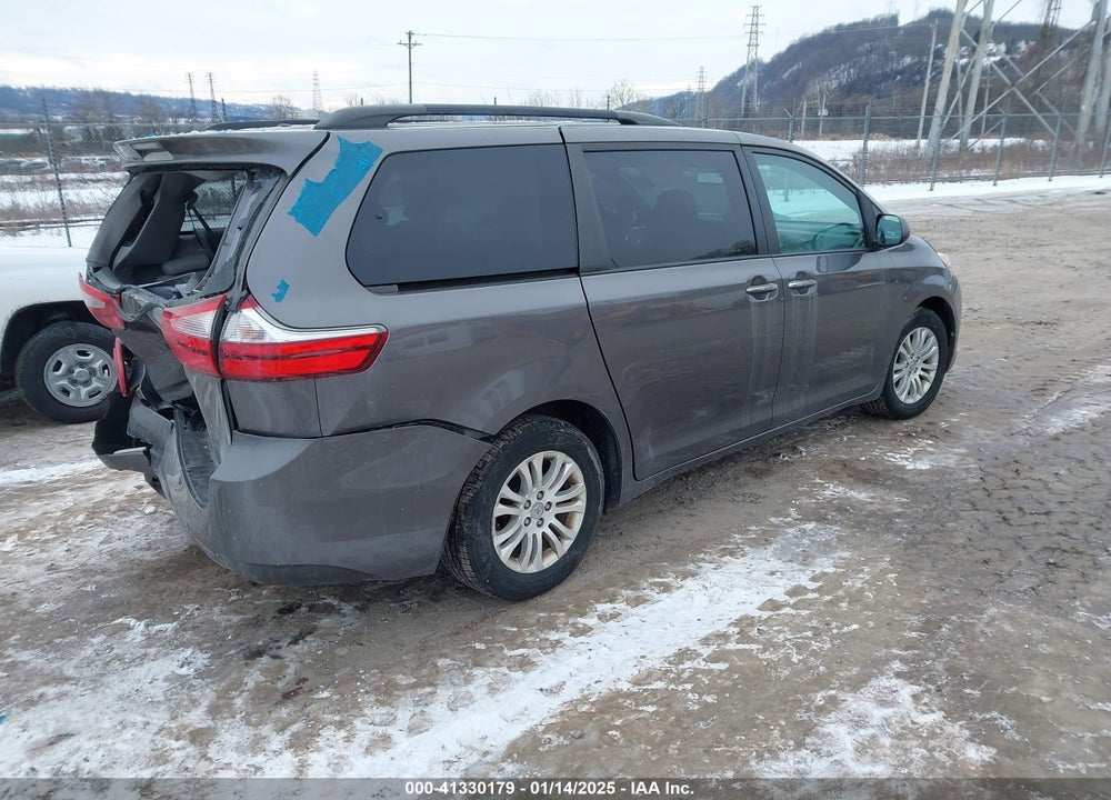 2017 TOYOTA SIENNA XLE LIMITED VIN: 5TDYZ3DC2HS811385