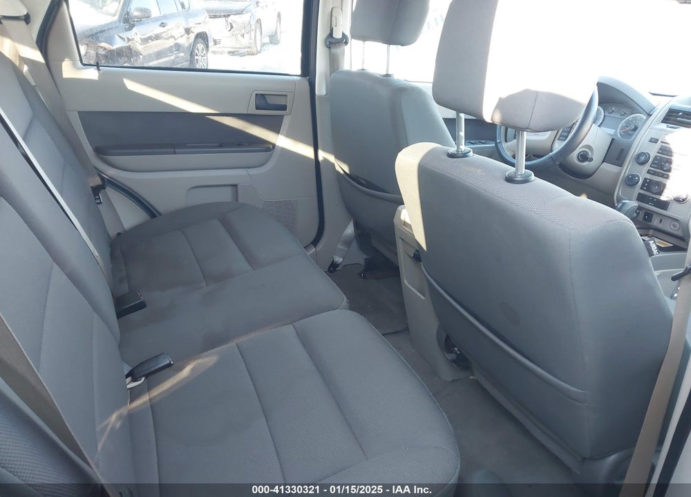 2009 FORD ESCAPE XLT VIN: 1FMCU03749KC80805