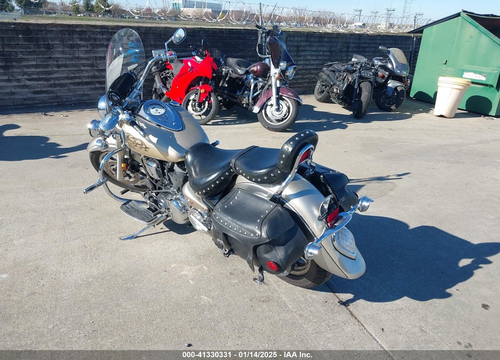 2005 YAMAHA XV1700 A VIN: JYAVP17Y15A001447