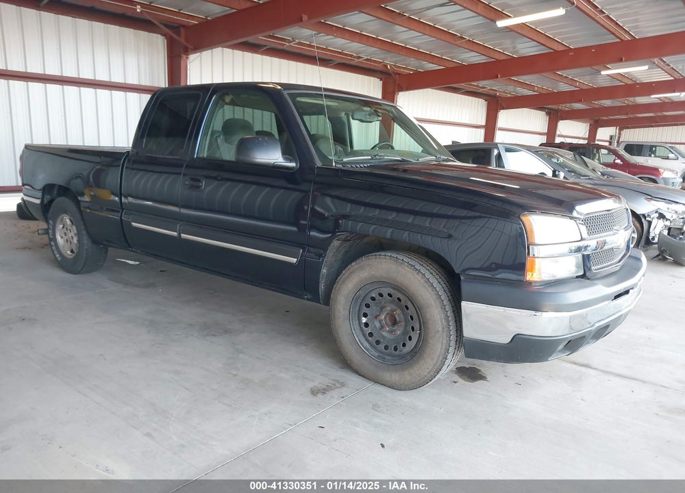2005 CHEVROLET SILVERADO 1500 LS VIN: 2GCEC19V051233177