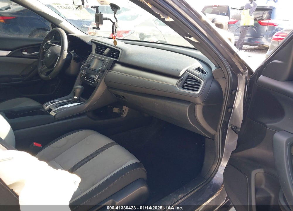 2016 HONDA CIVIC VIN: 2HGFC4B07GH314998