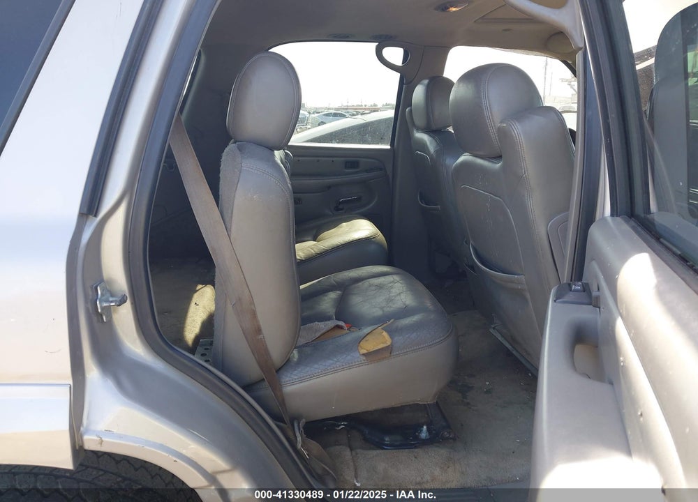 2005 CADILLAC ESCALADE STANDARD VIN: 1GYEK63N95R223256