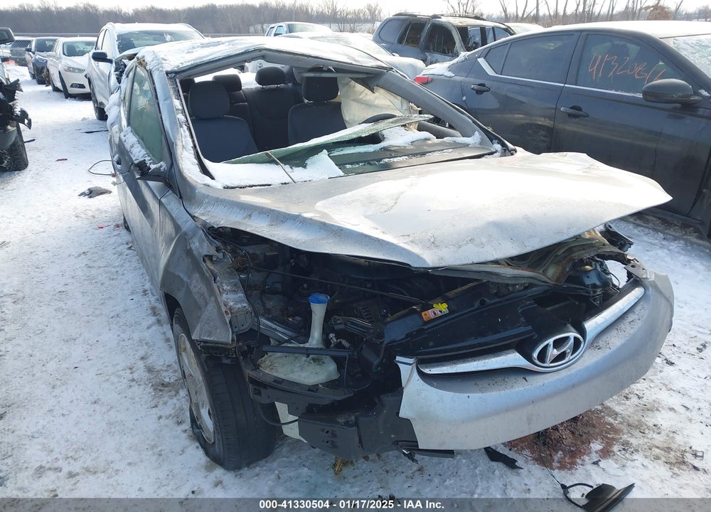 2015 HYUNDAI ELANTRA VIN: 5NPDH4AE6FH602554