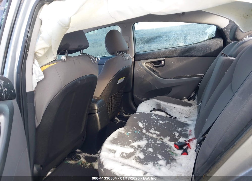 2015 HYUNDAI ELANTRA VIN: 5NPDH4AE6FH602554
