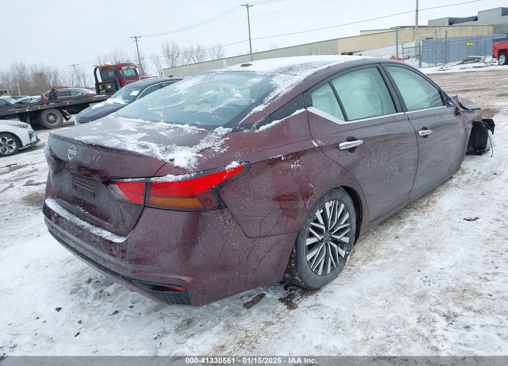 2025 NISSAN ALTIMA SV FWD VIN: 1N4BL4DV4SN305526