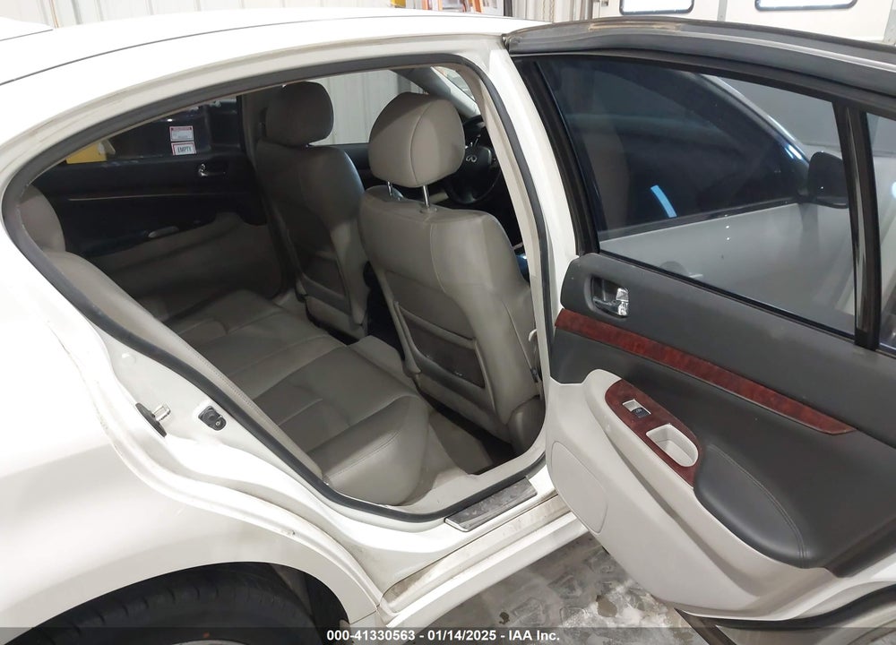 2009 INFINITI G37X VIN: JNKCV61F89M357998