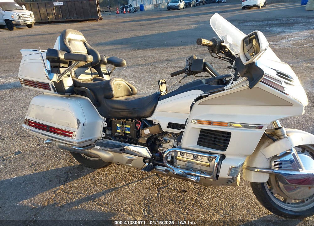 1997 HONDA GL1500 SE12 VIN: 1HFSC2233VA901194