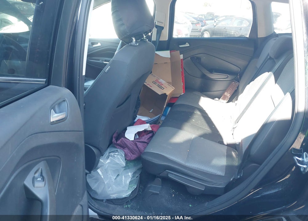 2017 FORD ESCAPE SE VIN: 1FMCU0GD8HUD54133