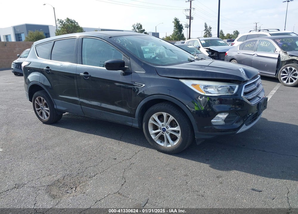2017 FORD ESCAPE SE VIN: 1FMCU0GD8HUD54133