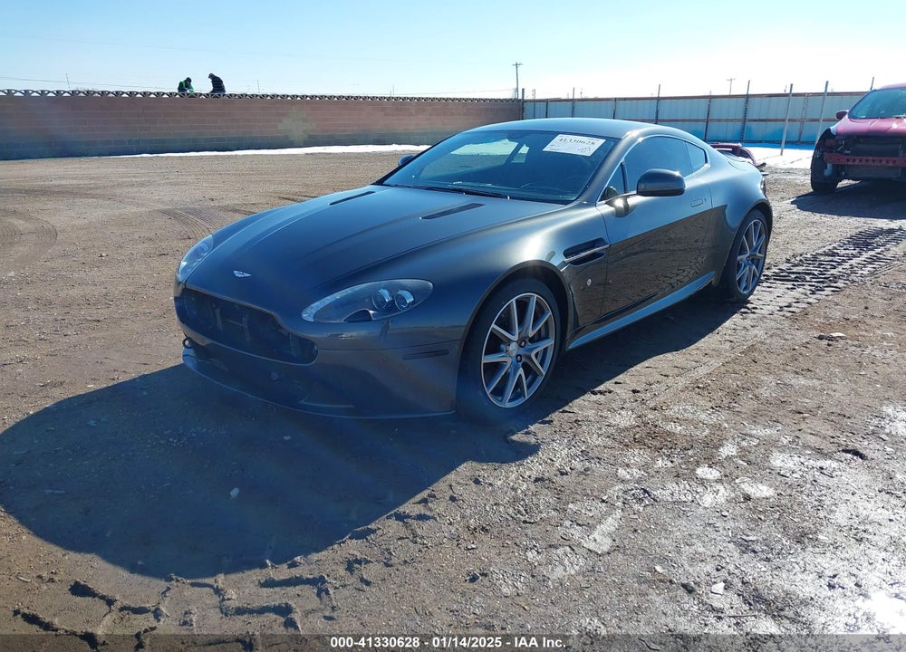 2013 ASTON MARTIN V8 VANTAGE VIN: SCFEBBAK8DGC17793