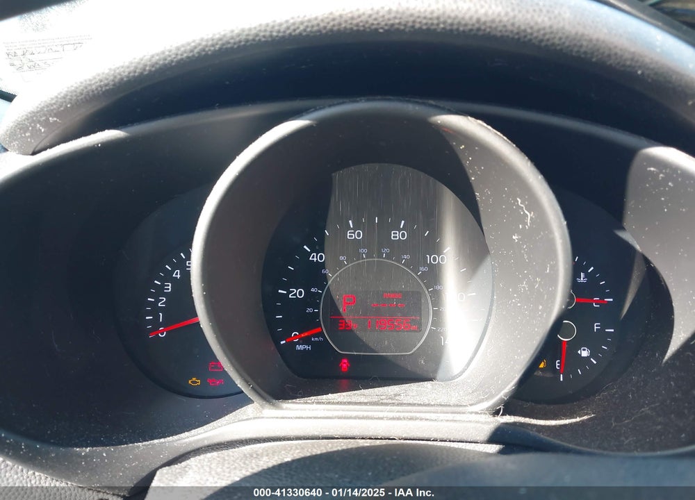 2014 KIA SOUL VIN: KNDJN2A21E7021083