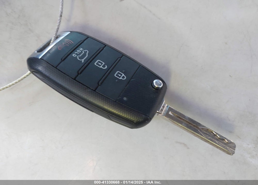 2017 KIA SOUL VIN: KNDJN2A29H7440996
