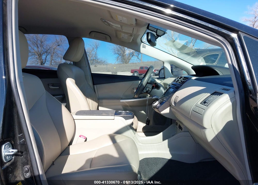 2012 TOYOTA PRIUS V FIVE VIN: JTDZN3EU0C3020001