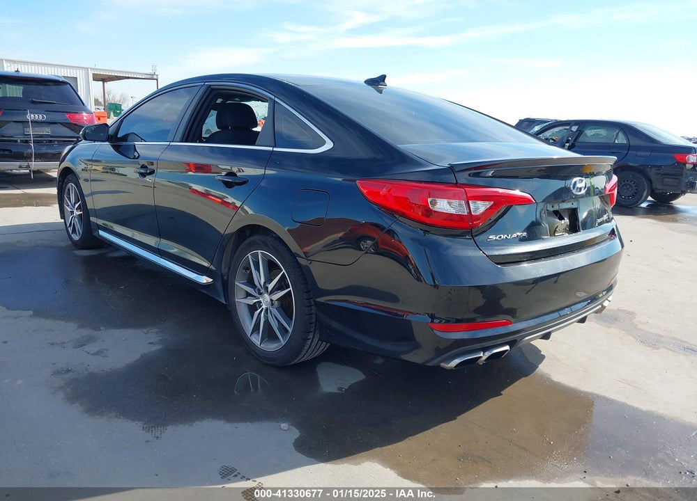 2017 HYUNDAI SONATA SPORT 2.0T VIN: 5NPE34AB0HH556828