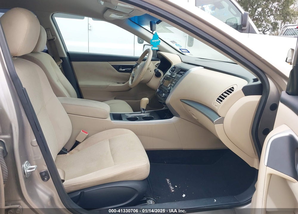 2015 NISSAN ALTIMA 2.5 SV VIN: 1N4AL3AP0FC153452