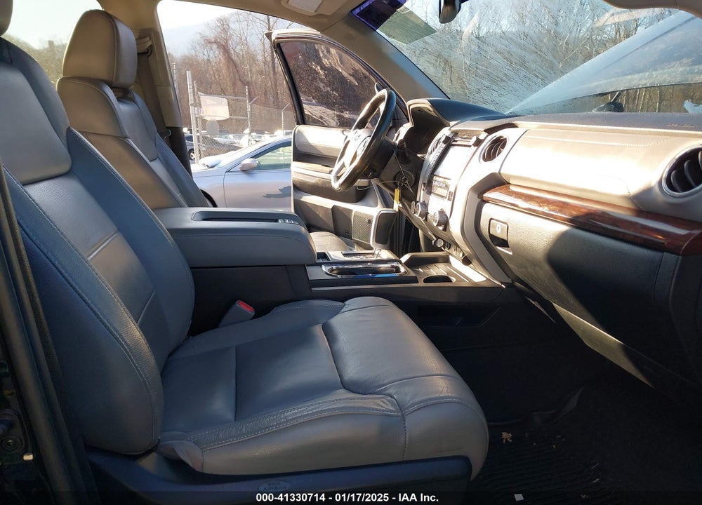 2017 TOYOTA TUNDRA VIN: 5TFHW5F15HX653473