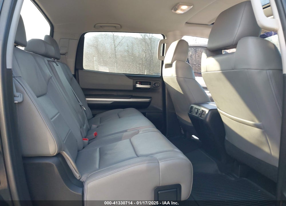 2017 TOYOTA TUNDRA VIN: 5TFHW5F15HX653473