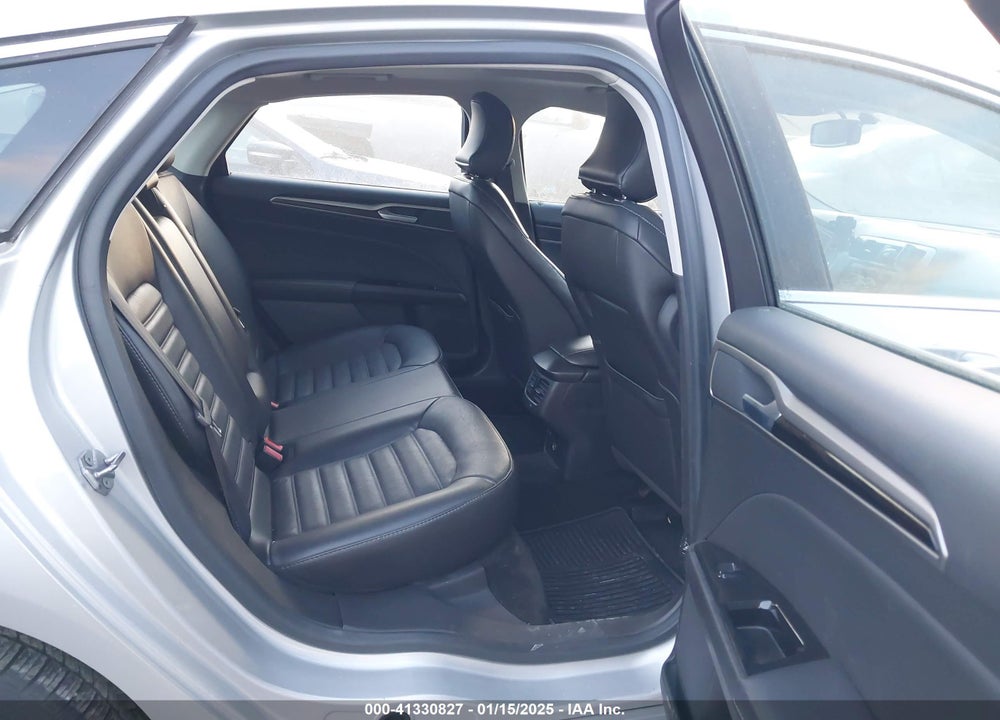 2016 FORD FUSION SE VIN: 3FA6P0H94GR272656