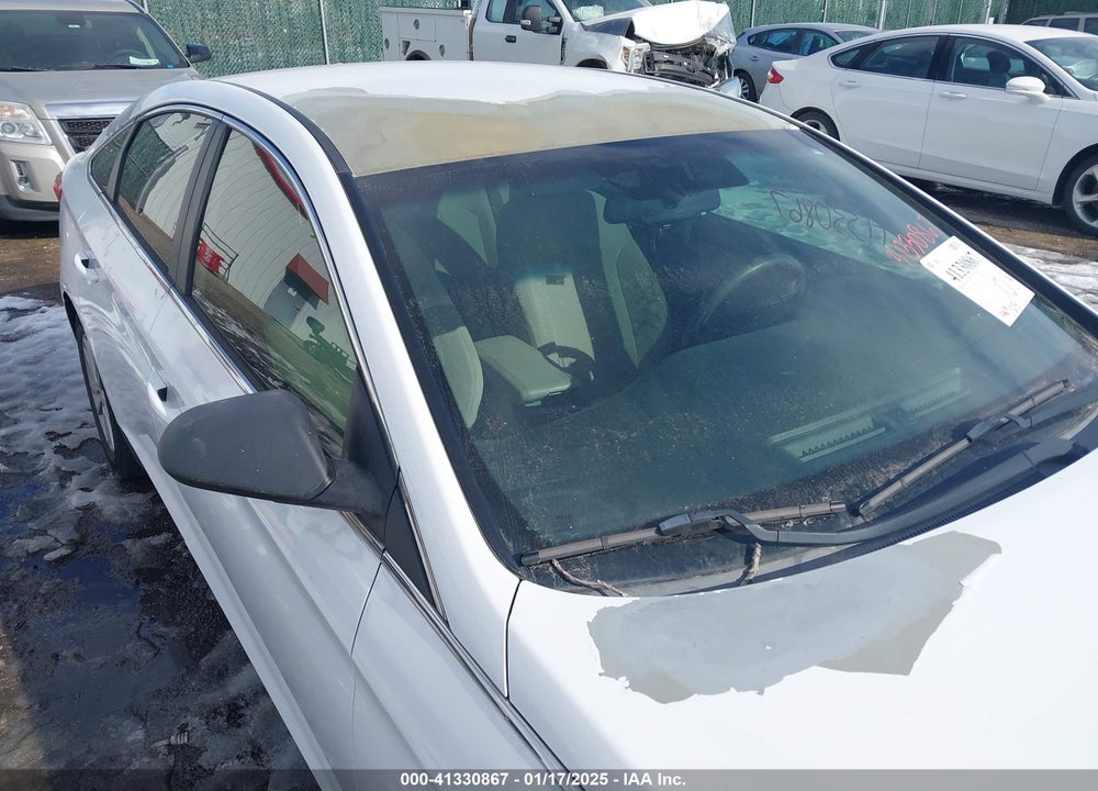 2016 HYUNDAI SONATA VIN: 5NPE24AF3GH288359