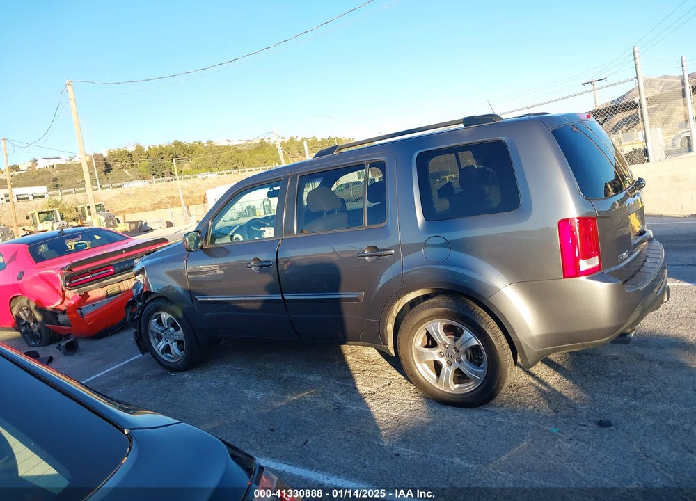 2013 HONDA PILOT EX-L VIN: 5FNYF4H77DB055241