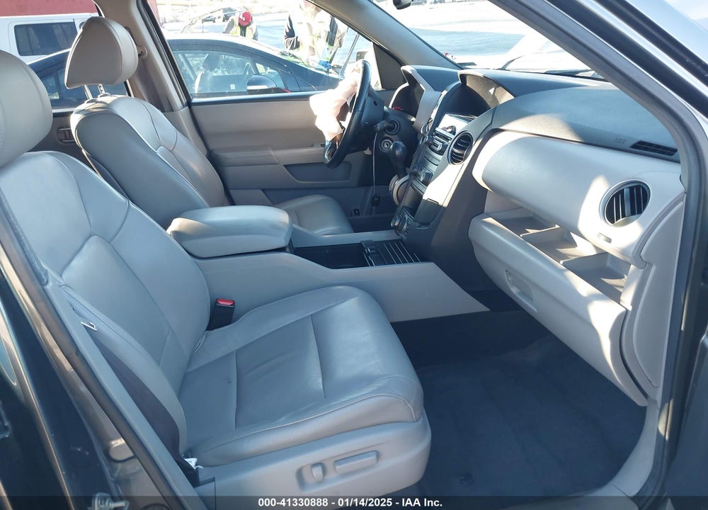 2013 HONDA PILOT EX-L VIN: 5FNYF4H77DB055241