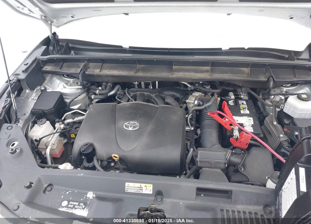 2021 TOYOTA HIGHLANDER XLE VIN: 5TDGZRBHXMS543600