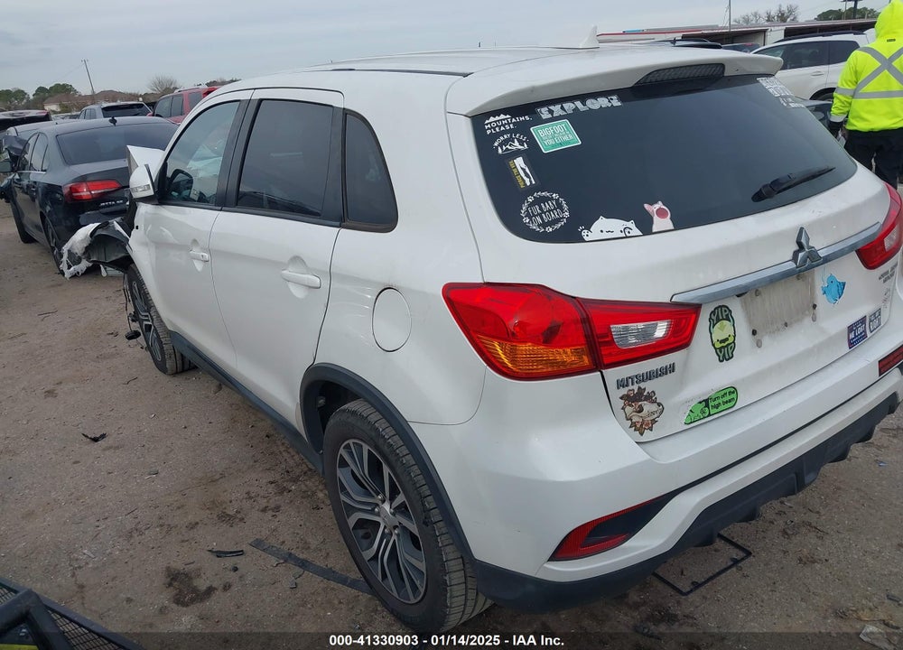 2018 MITSUBISHI OUTLANDER SPORT 2.0 ES VIN: JA4AP3AU8JZ015419