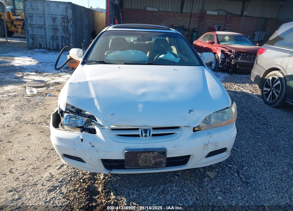 2001 HONDA ACCORD 3.0 EX VIN: 1HGCG22591A032133