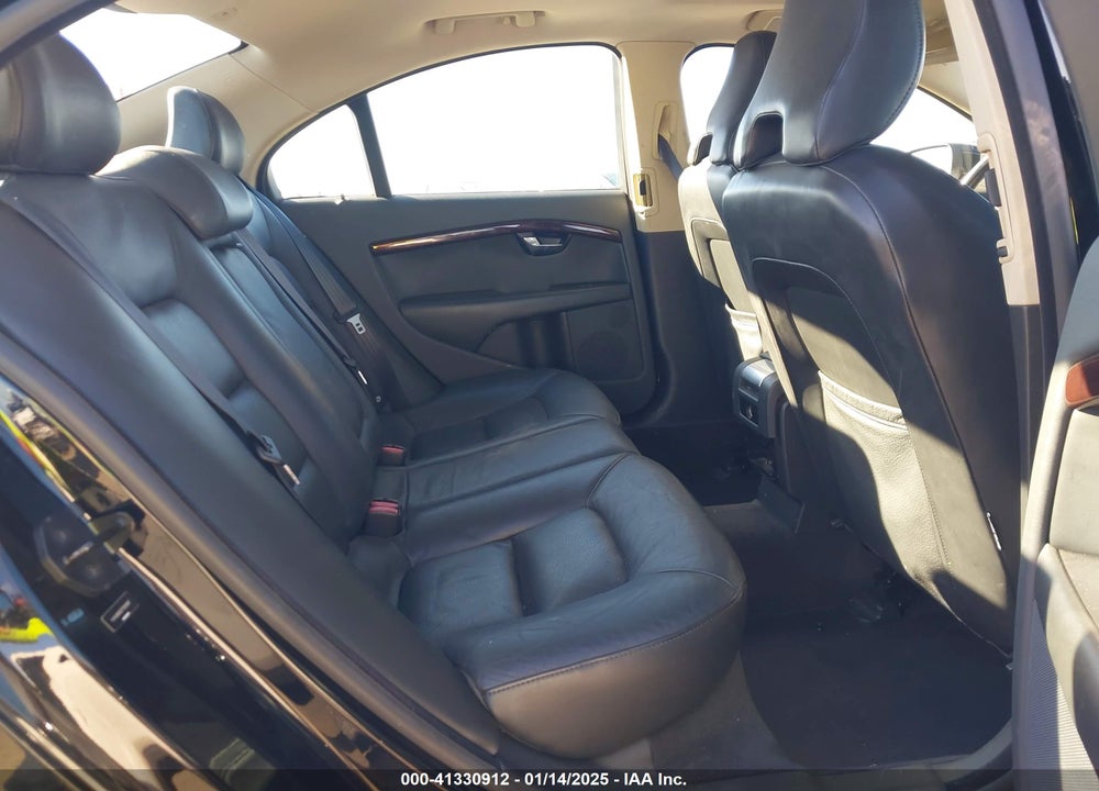2007 VOLVO S80 VIN: YV1AS982271039387