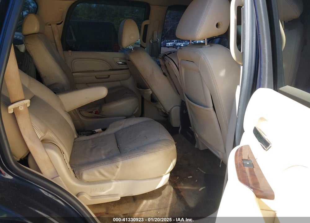 2007 CADILLAC ESCALADE STANDARD VIN: 1GYFK63857R383880