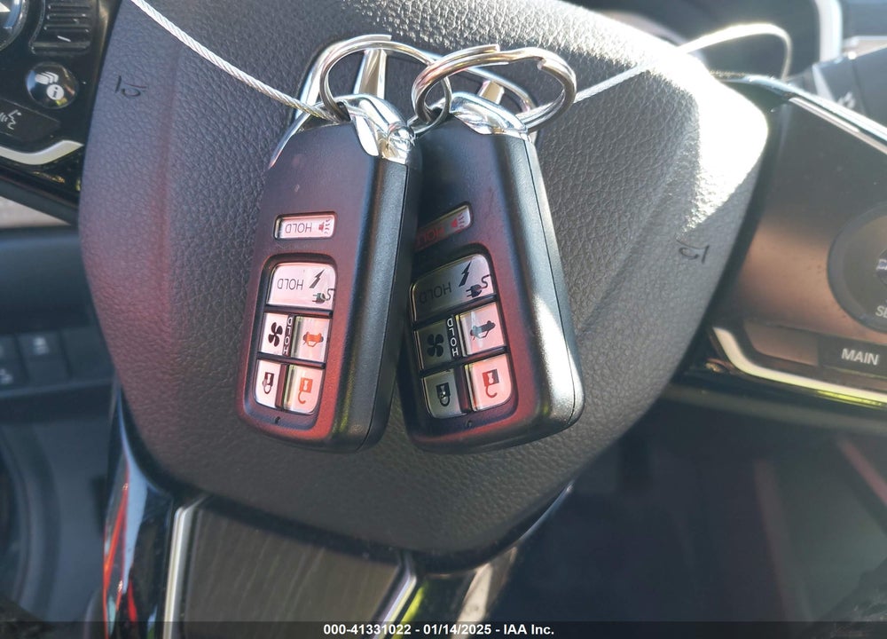 2018 HONDA CLARITY PLUG-IN HYBRID TOURING VIN: JHMZC5F33JC014468