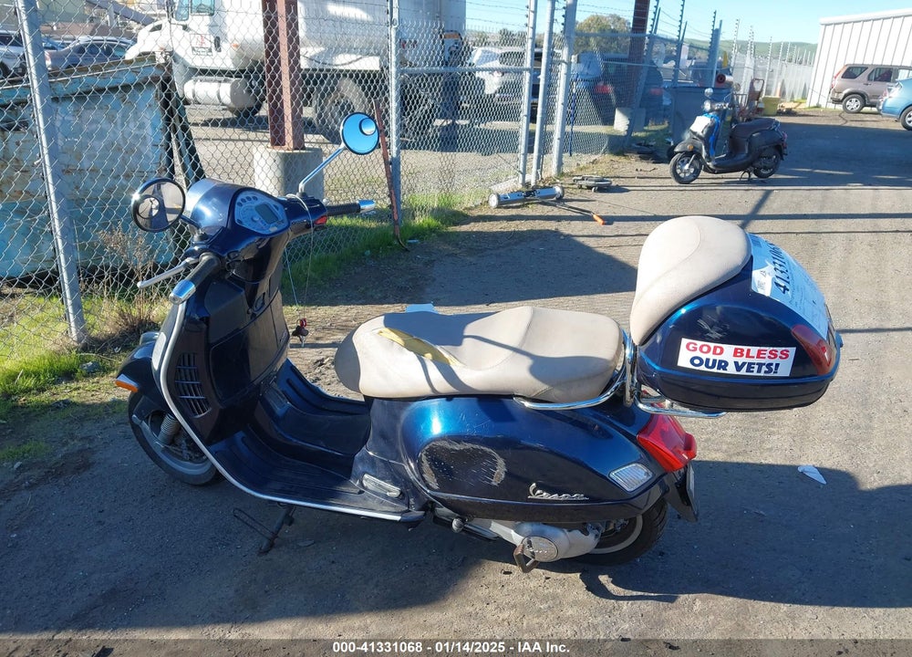 2008 VESPA GTS 250 VIN: ZAPM459L185007391