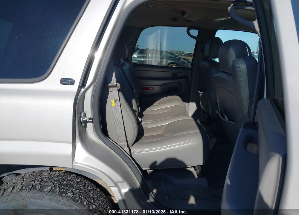 2004 CHEVROLET TAHOE LT VIN: 1GNEK13T94J281685