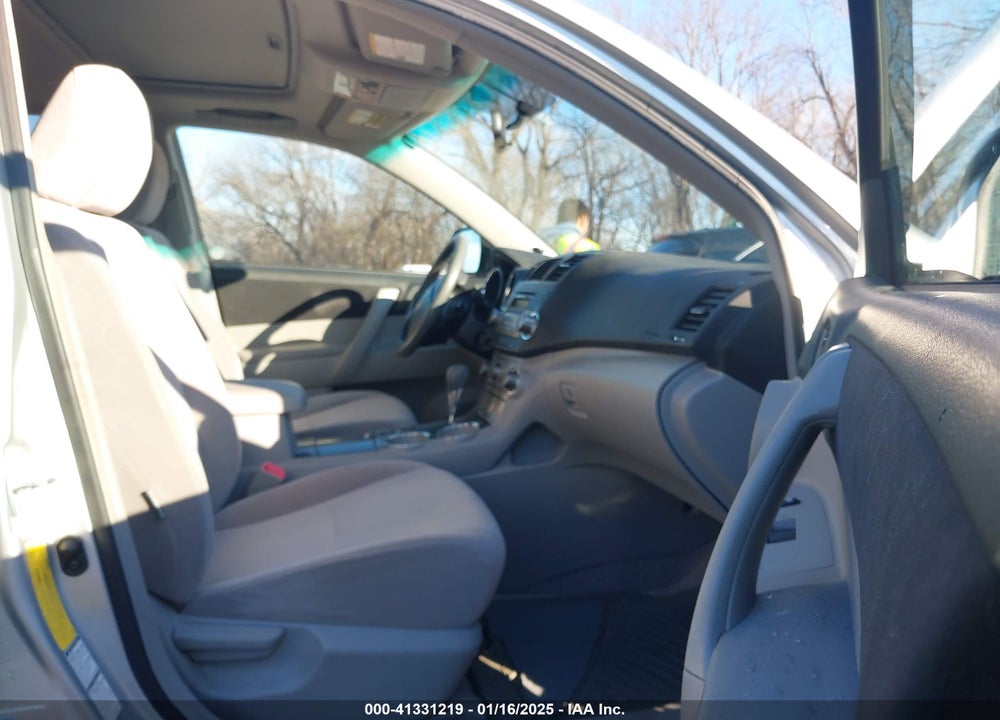 2008 TOYOTA HIGHLANDER VIN: JTEES41AX82089103