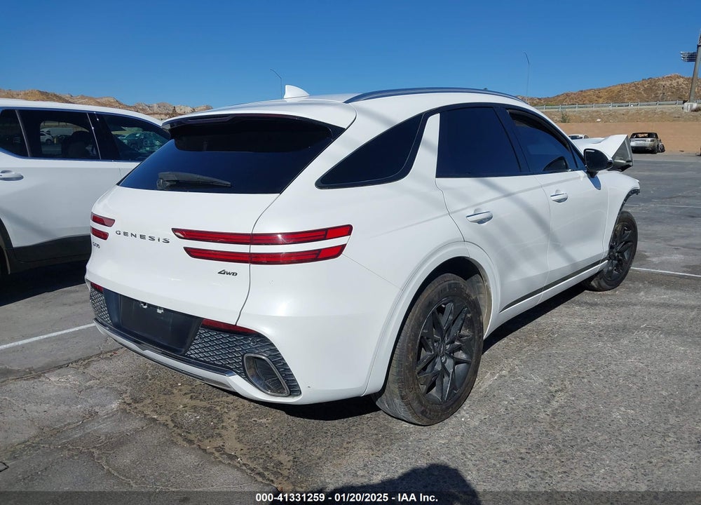 2023 GENESIS GV70 2.5T AWD VIN: KMUMADTBXPU081740
