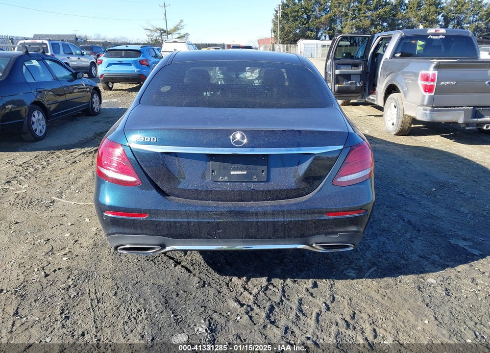 2017 MERCEDES-BENZ E VIN: WDDZF4JB8HA025706