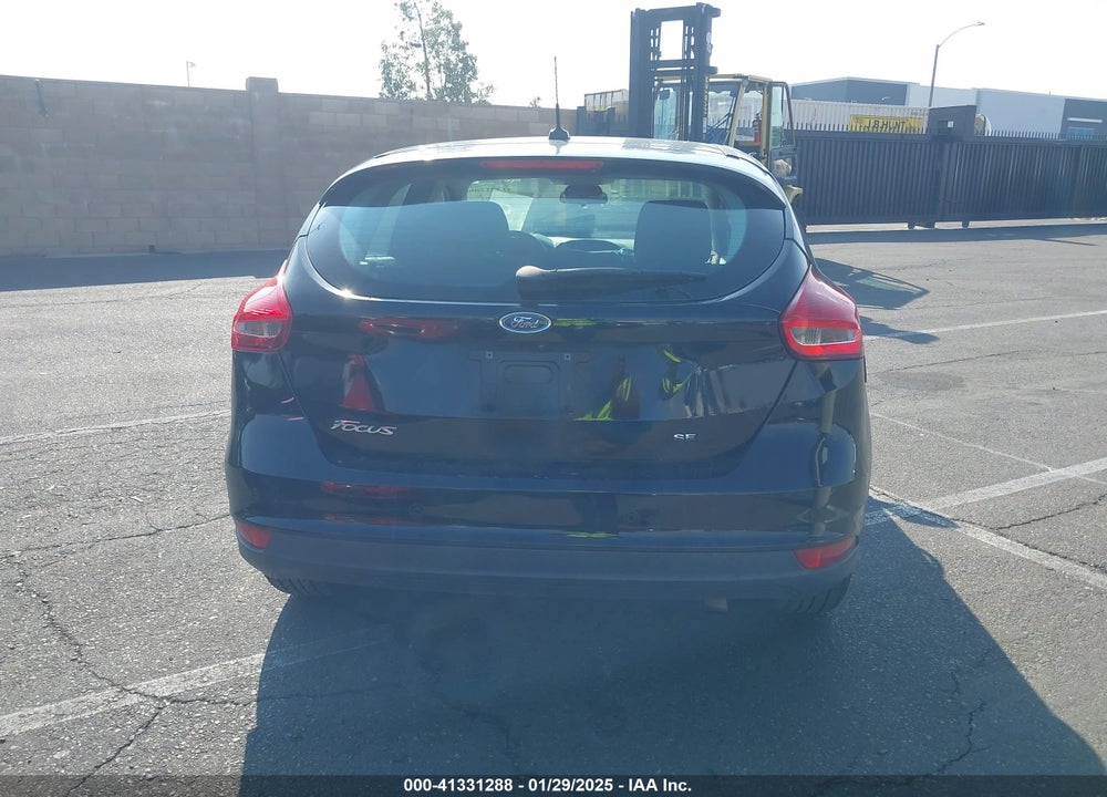 2017 FORD FOCUS SEL VIN: 1FADP3M22HL309995