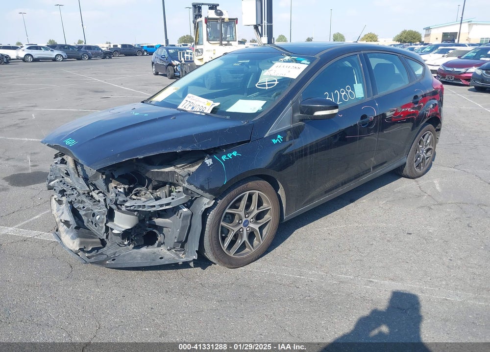 2017 FORD FOCUS SEL VIN: 1FADP3M22HL309995