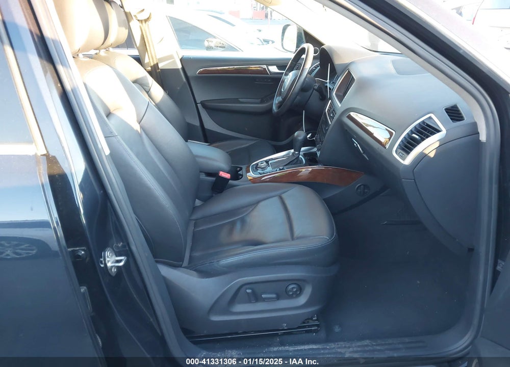 2012 AUDI Q5 2.0T PREMIUM VIN: WA1LFAFP0CA091401