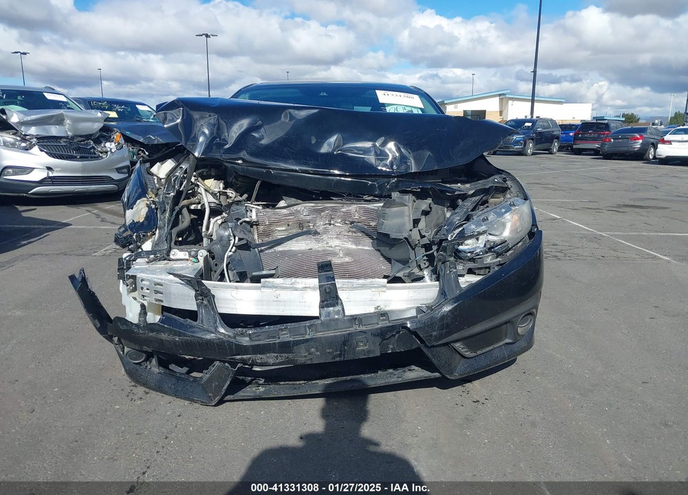 2018 HONDA CIVIC LX VIN: 2HGFC2F60JH531478