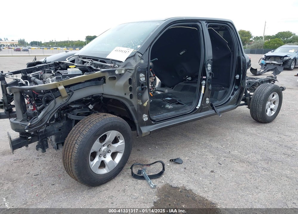 2019 RAM 1500 VIN: 1C6RREDT1KN581293