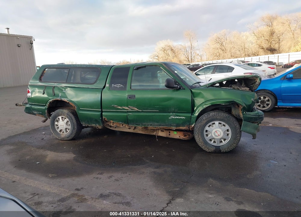 1997 GMC SONOMA SLS WIDESIDE VIN: 1GTDT19X0V8502966