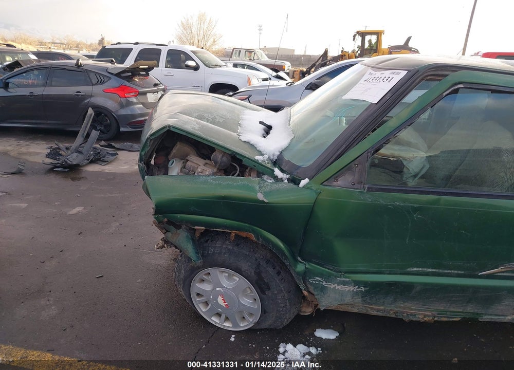 1997 GMC SONOMA SLS WIDESIDE VIN: 1GTDT19X0V8502966