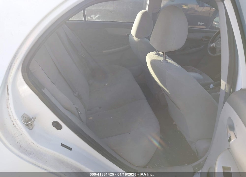 2010 TOYOTA COROLLA LE VIN: 1NXBU4EE8AZ357571