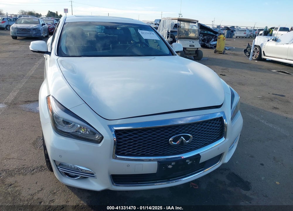 2016 INFINITI Q70H VIN: JN1EY1APXGM470039