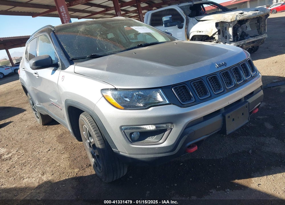 2019 JEEP COMPASS VIN: 3C4NJDDB8KT639044